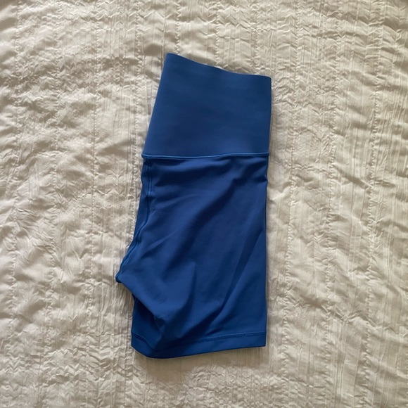 OFFLINE By Aerie Real Me Xtra Hold Up! 5" Bike Short - Picture 4 of 5